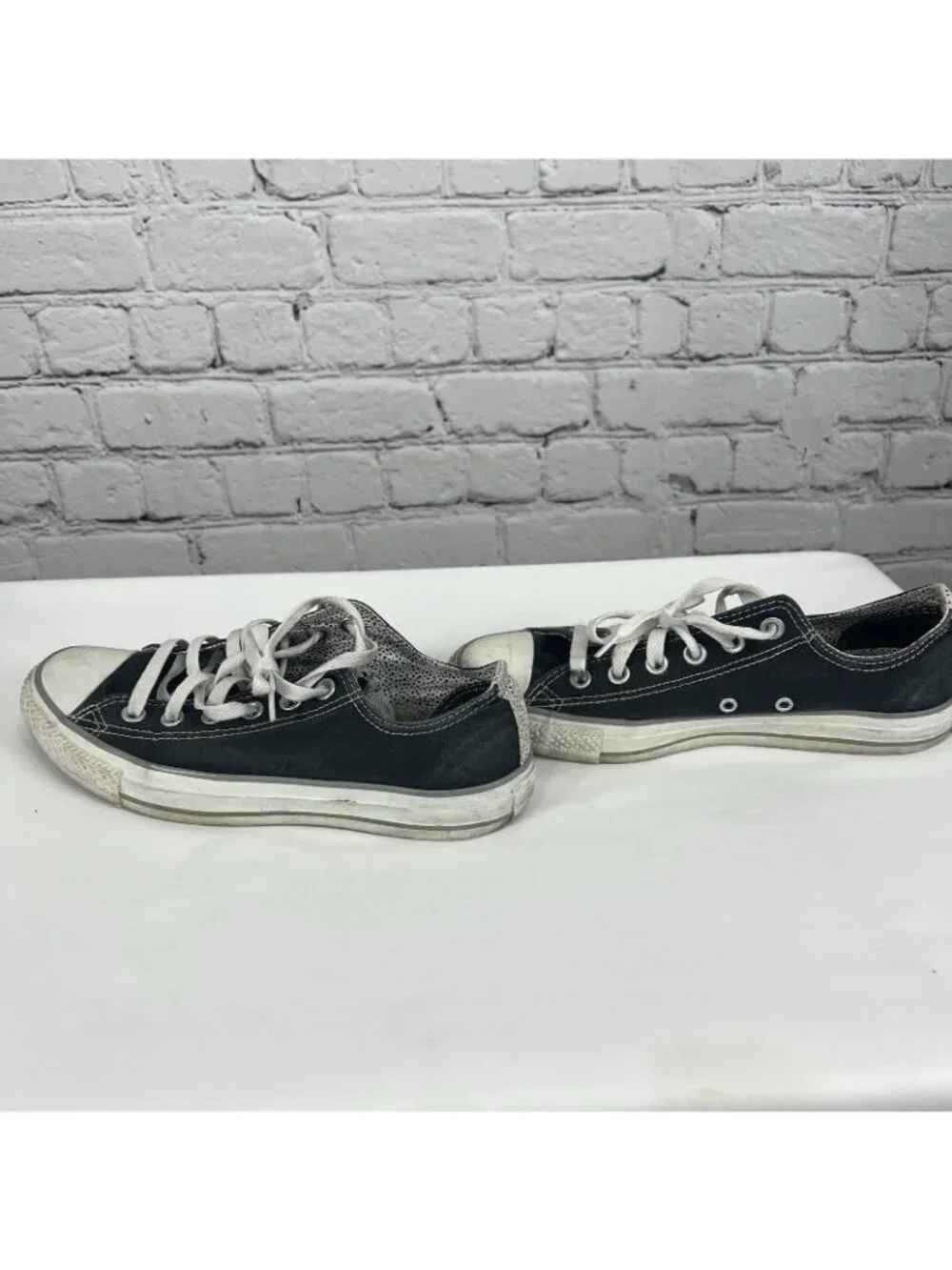 VTG Converse All Stars Black Low-Top Canvas Sneakers Shoes Women’s 8